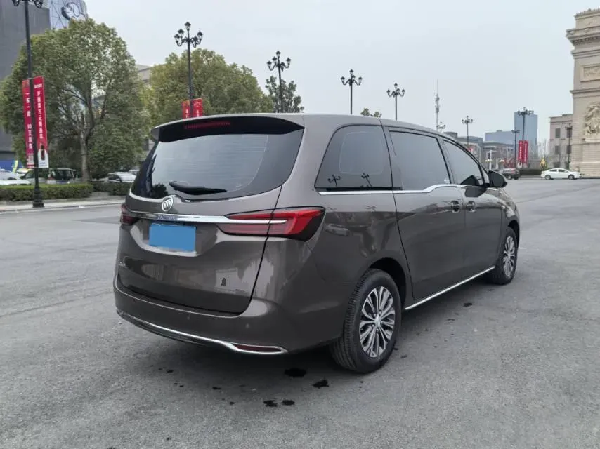 2023 Buick GL8 2.0T 237HP L4 9AT,autocango,china used car exporter,china ev exporter,chinese used car exporter,chinese used ev exporter