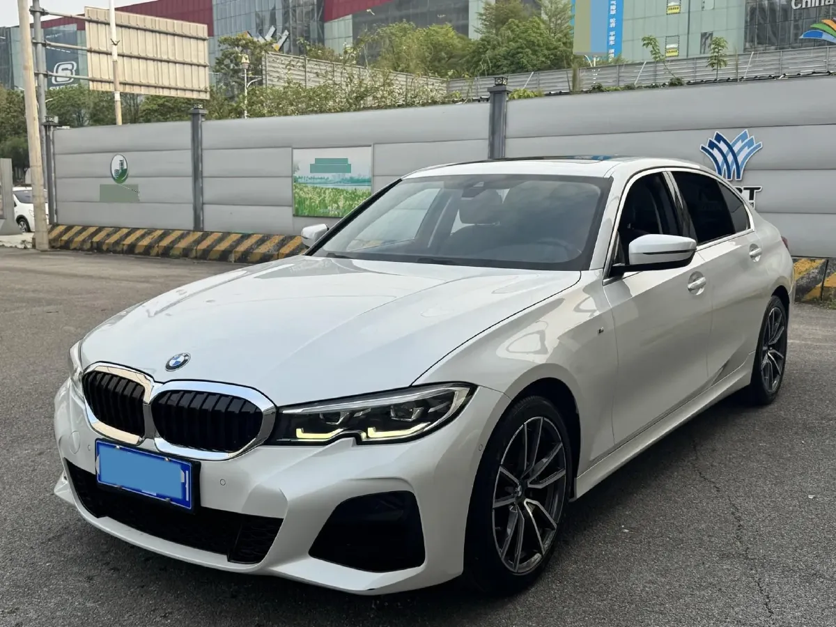 2021 BMW 3 Series 2.0T 184HP L4 8AT,autocango,china used car exporter,china ev exporter,chinese used car exporter,chinese used ev exporter