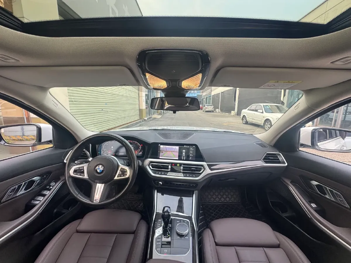 2021 BMW 3 Series 2.0T 184HP L4 8AT,autocango,china used car exporter,china ev exporter,chinese used car exporter,chinese used ev exporter