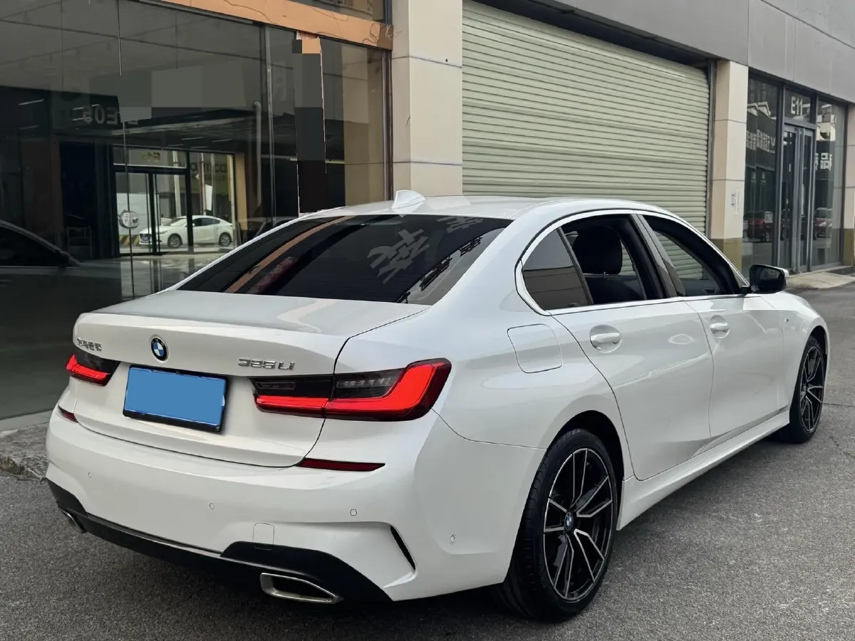 2021 BMW 3 Series 2.0T 184HP L4 8AT,autocango,china used car exporter,china ev exporter,chinese used car exporter,chinese used ev exporter