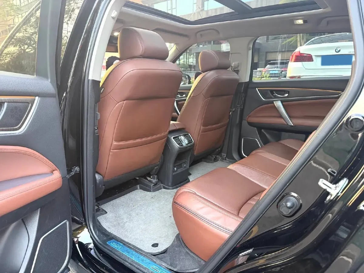 2020 Honda Avancier 2.0T 272HP L4 9AT,autocango,china used car exporter,china ev exporter,chinese used car exporter,chinese used ev exporter