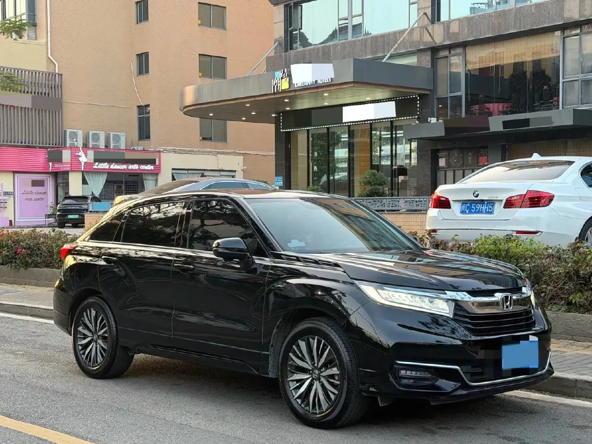 2020 Honda Avancier 2.0T 272HP L4 9AT,autocango,china used car exporter,china ev exporter,chinese used car exporter,chinese used ev exporter
