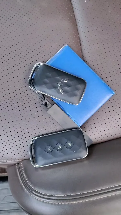 2025 WuLing XingGuang 730 1.5T 177HP L4 CVT,autocango,china used car exporter,china ev exporter,chinese used car exporter,chinese used ev exporter