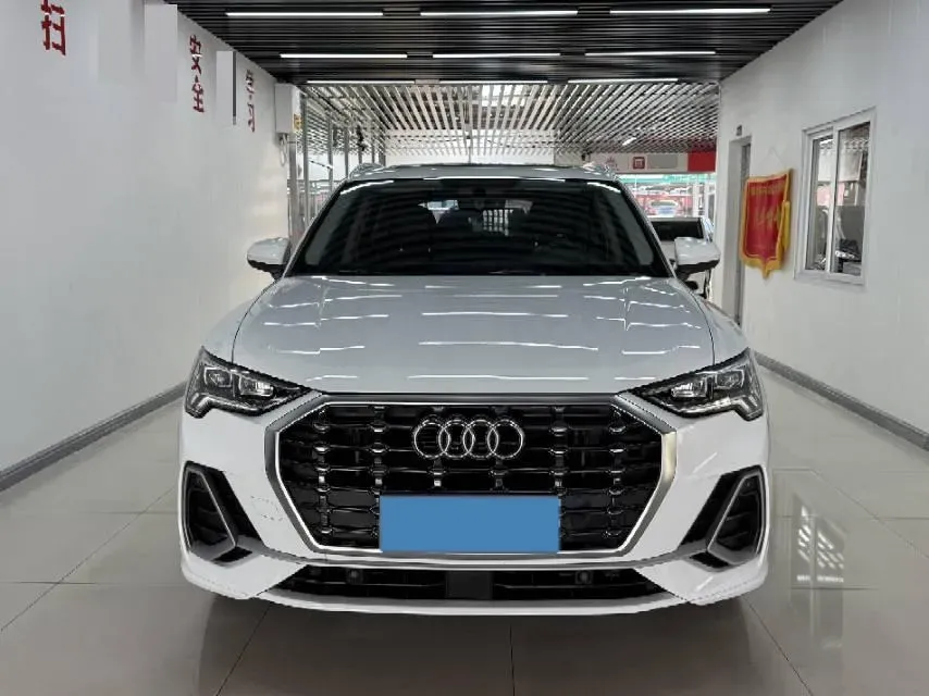 2020 Audi Q3 1.4T 150HP L4 7DCT,autocango,china used car exporter,china ev exporter,chinese used car exporter,chinese used ev exporter