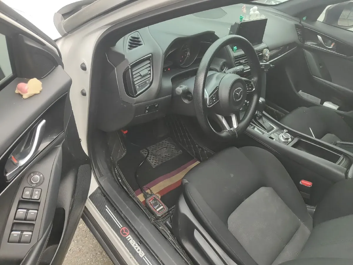 2021 Mazda CX-4 2.0L 158HP L4 6AT,autocango,china used car exporter,china ev exporter,chinese used car exporter,chinese used ev exporter