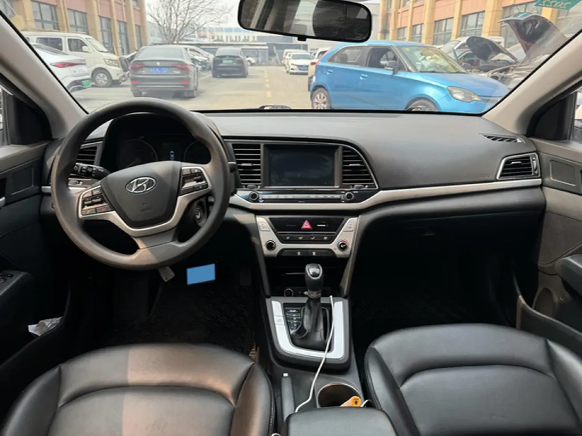 2016 Hyundai Elantra 1.6L 130HP L4 6AT,autocango,china used car exporter,china ev exporter,chinese used car exporter,chinese used ev exporter