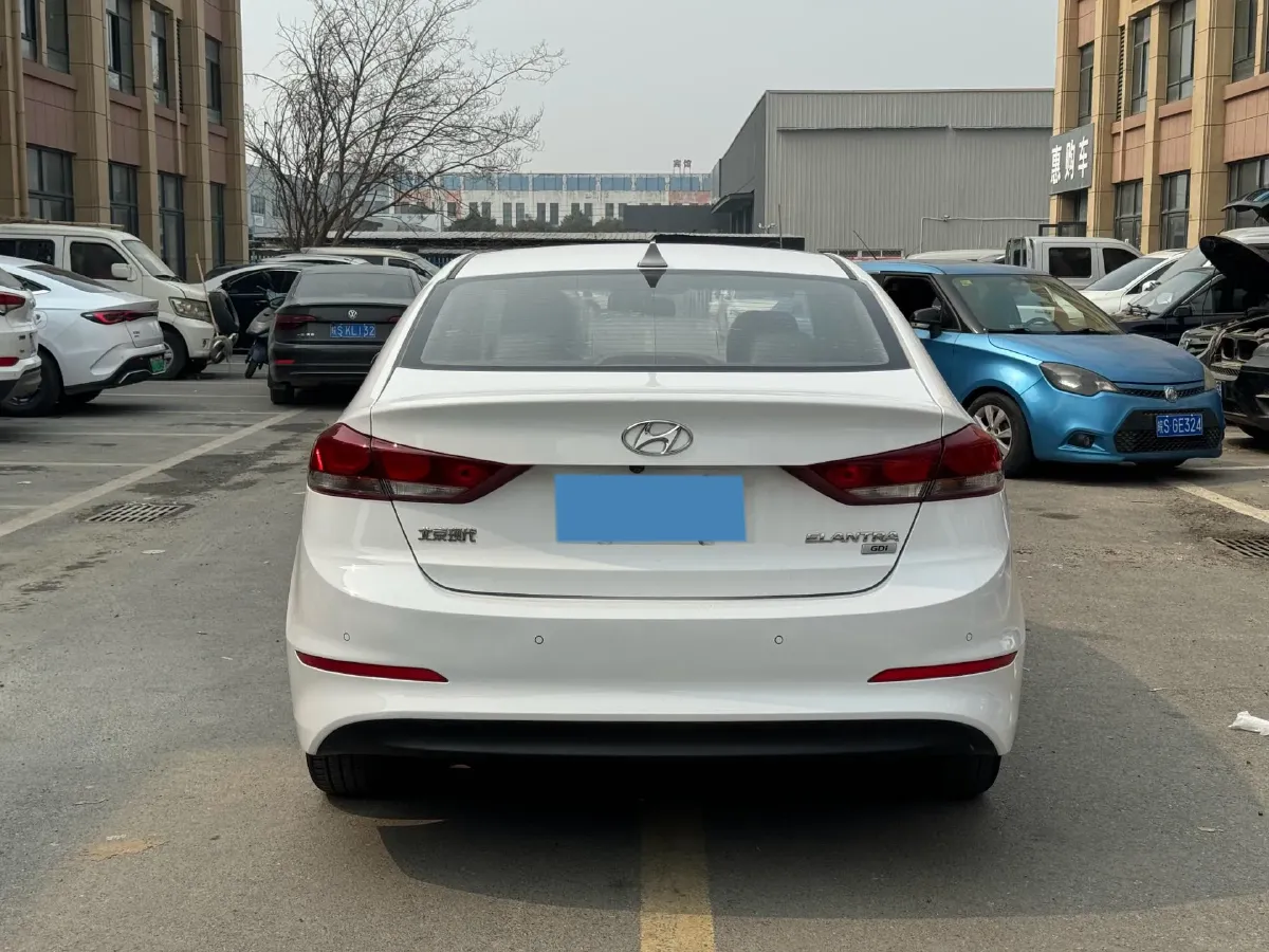 2016 Hyundai Elantra 1.6L 130HP L4 6AT,autocango,china used car exporter,china ev exporter,chinese used car exporter,chinese used ev exporter