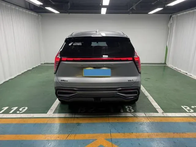 2023 Geely StarRay 1.5T 181HP L4 7DCT,autocango,china used car exporter,china ev exporter,chinese used car exporter,chinese used ev exporter