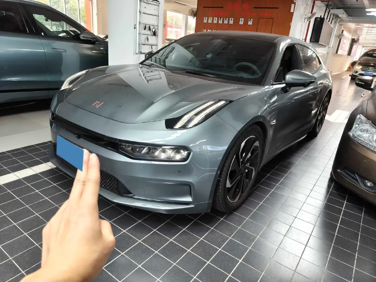 2022 Zeekr 001 BEV 100KWH,autocango,china used car exporter,china ev exporter,chinese used car exporter,chinese used ev exporter