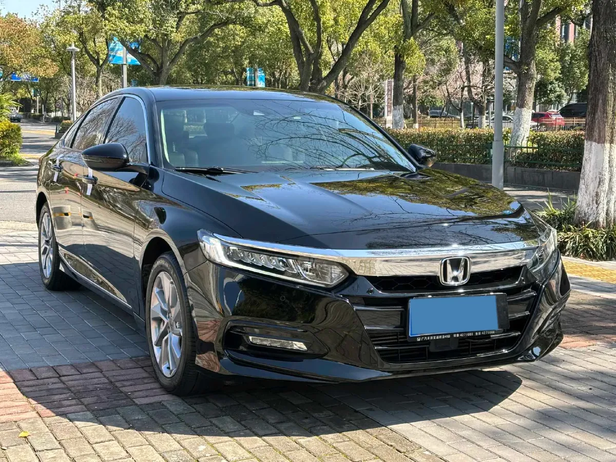 2021 Honda Accord 1.5T 194HP L4 CVT,autocango,china used car exporter,china ev exporter,chinese used car exporter,chinese used ev exporter