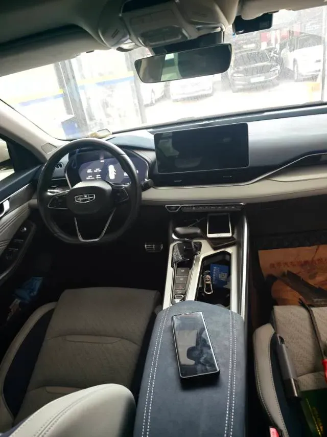 2021 Geely Preface 2.0T 190HP L4 7DCT,autocango,china used car exporter,china ev exporter,chinese used car exporter,chinese used ev exporter