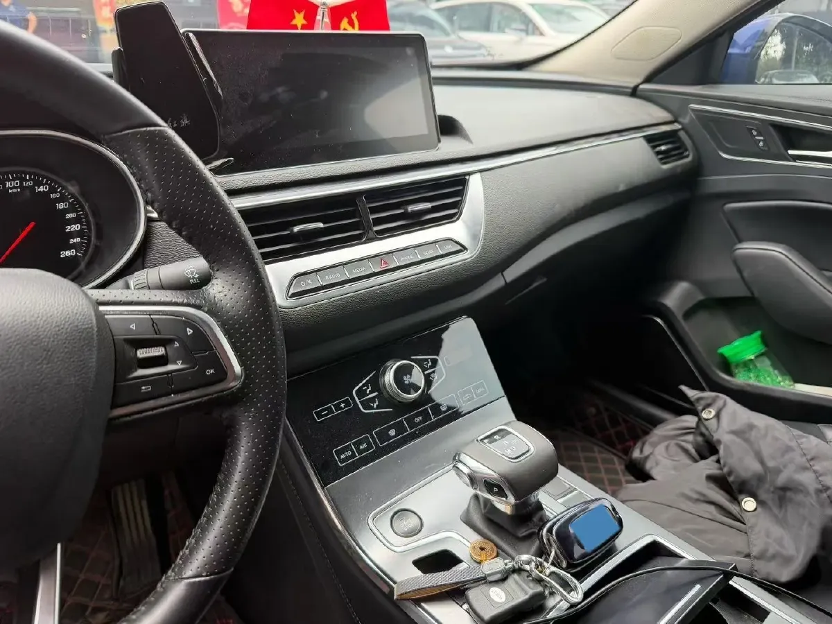 2020 HongQi H5 1.8T 197HP L4 6AT,autocango,china used car exporter,china ev exporter,chinese used car exporter,chinese used ev exporter