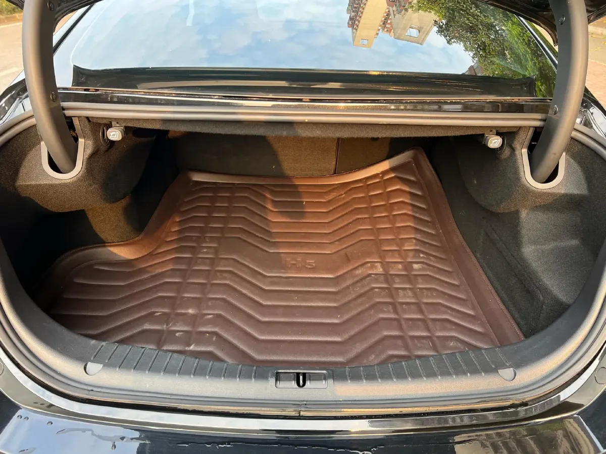 2019 HongQi H5 1.8T 180HP L4 6AT,autocango,china used car exporter,china ev exporter,chinese used car exporter,chinese used ev exporter