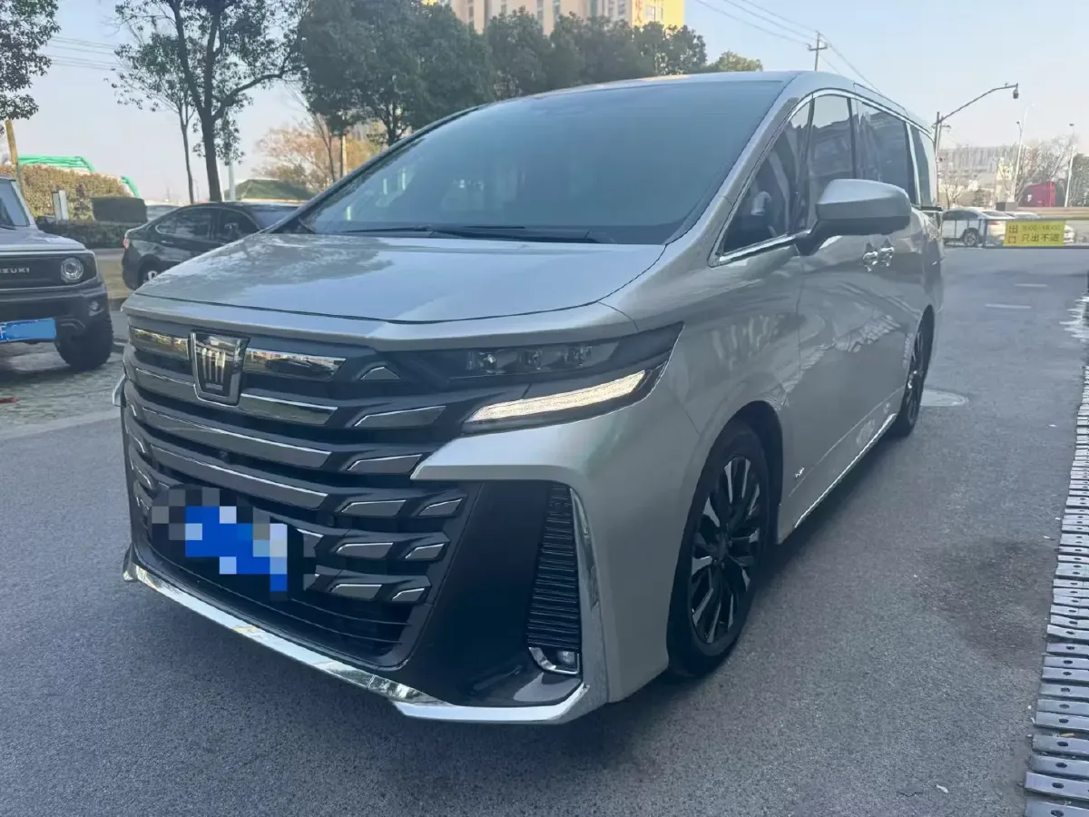 2024 Toyota Vellfire 2.5L 190HP L4 E-CVT Hybrid,autocango,china used car exporter,china ev exporter,chinese used car exporter,chinese used ev exporter