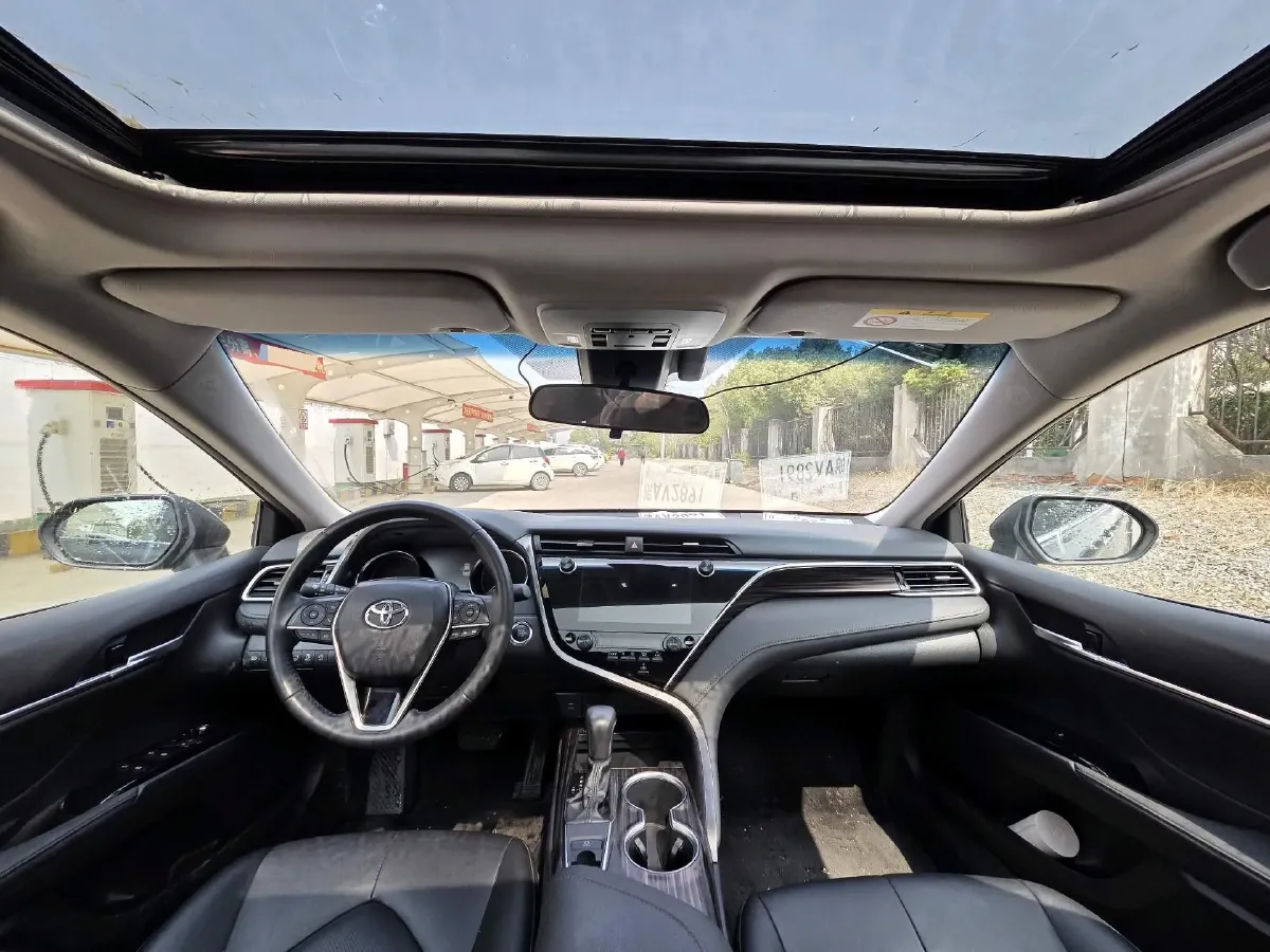 2019 Toyota Camry 2.0L 178HP L4 CVT,autocango,china used car exporter,china ev exporter,chinese used car exporter,chinese used ev exporter