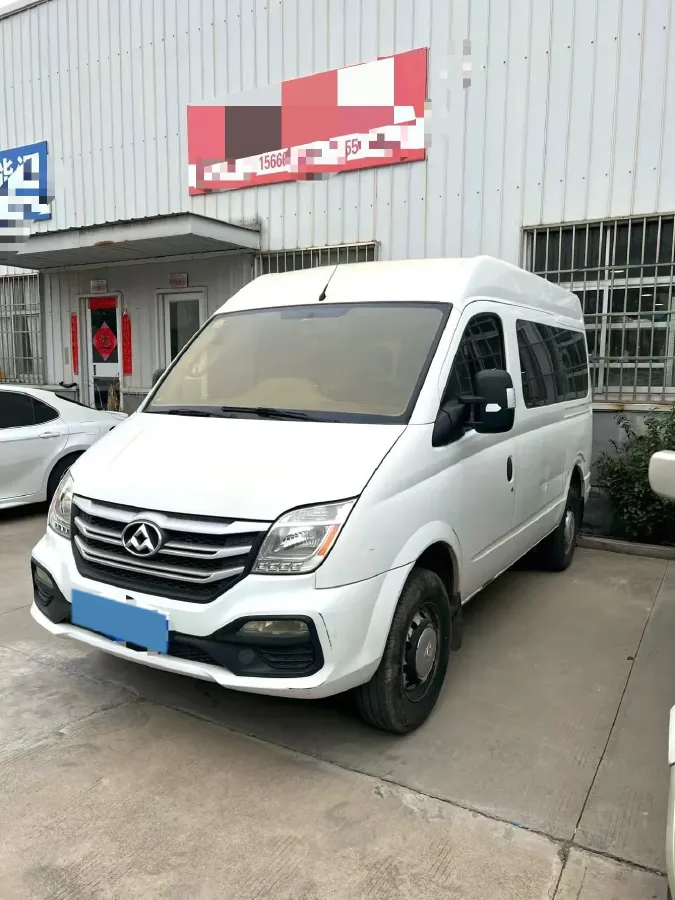 2018 MAXUS XinTu V80 2.5T 136HP L4 6MT,autocango,china used car exporter,china ev exporter,chinese used car exporter,chinese used ev exporter