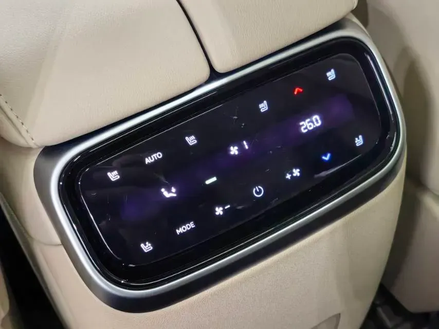 2024 Ford Transit 2.0T 143HP L4 9AT,autocango,china used car exporter,china ev exporter,chinese used car exporter,chinese used ev exporter