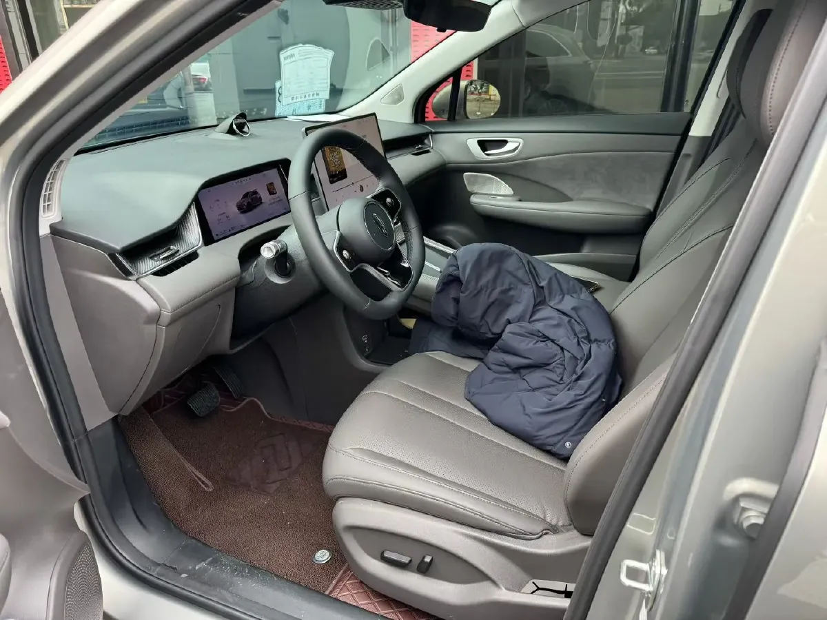 2025 HIMA Shangjie H5 REEV 98HP REEV,autocango,china used car exporter,china ev exporter,chinese used car exporter,chinese used ev exporter