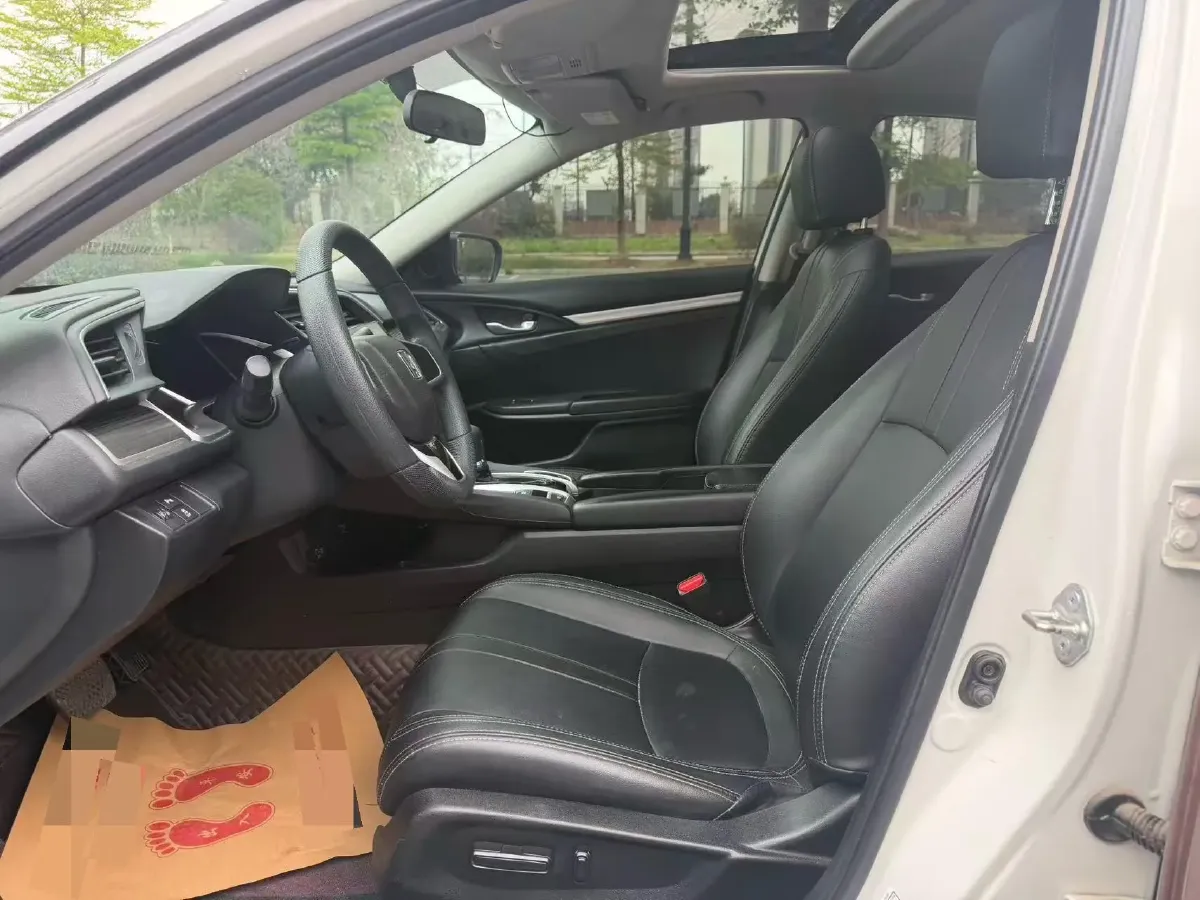 2019 Honda Civic 1.5T 177HP L4 CVT,autocango,china used car exporter,china ev exporter,chinese used car exporter,chinese used ev exporter