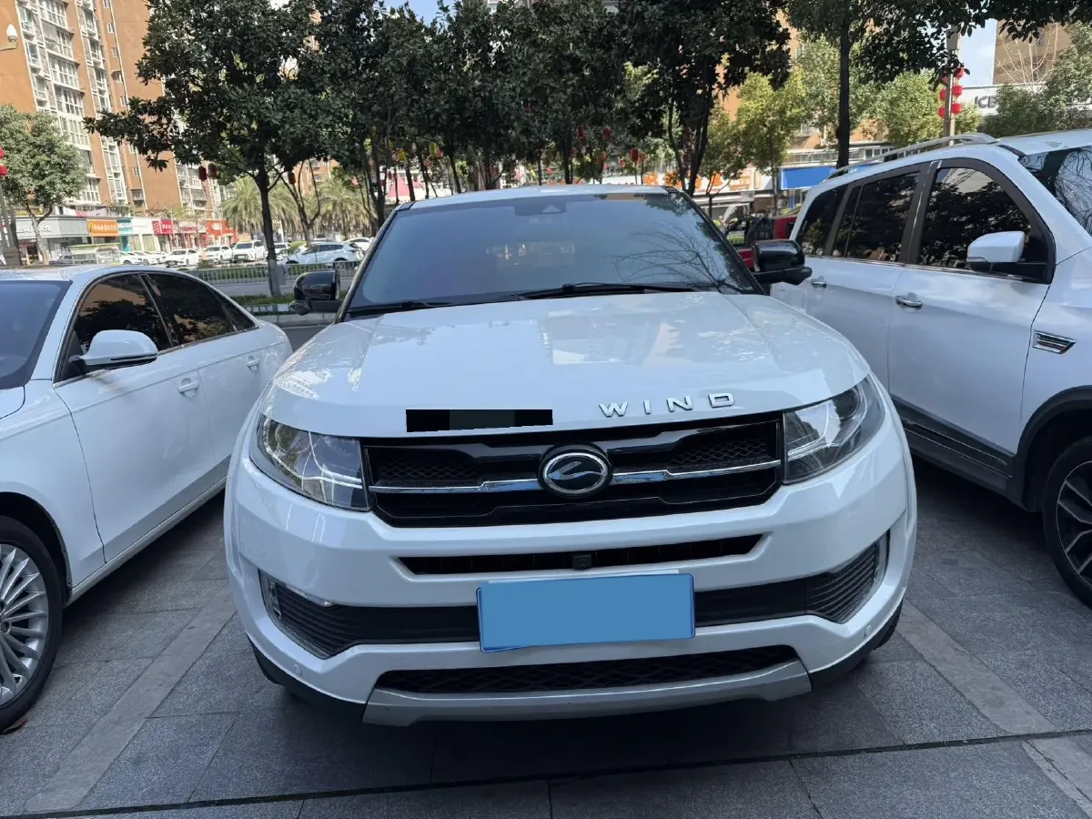 2015 Landwind X7 2.0T 190HP L4 8AT,autocango,china used car exporter,china ev exporter,chinese used car exporter,chinese used ev exporter