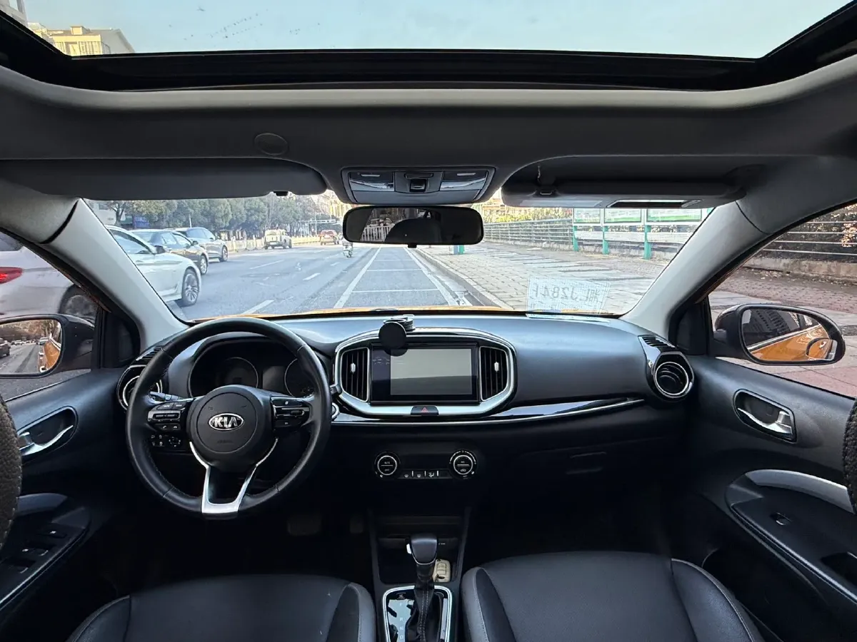 2019 Kia KX1 1.4L 100HP L4 6AT,autocango,china used car exporter,china ev exporter,chinese used car exporter,chinese used ev exporter