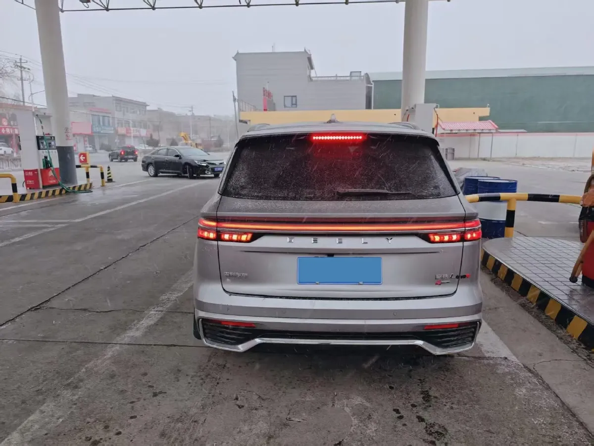 2021 Geely Monjaro 2.0T 238HP L4 8AT,autocango,china used car exporter,china ev exporter,chinese used car exporter,chinese used ev exporter
