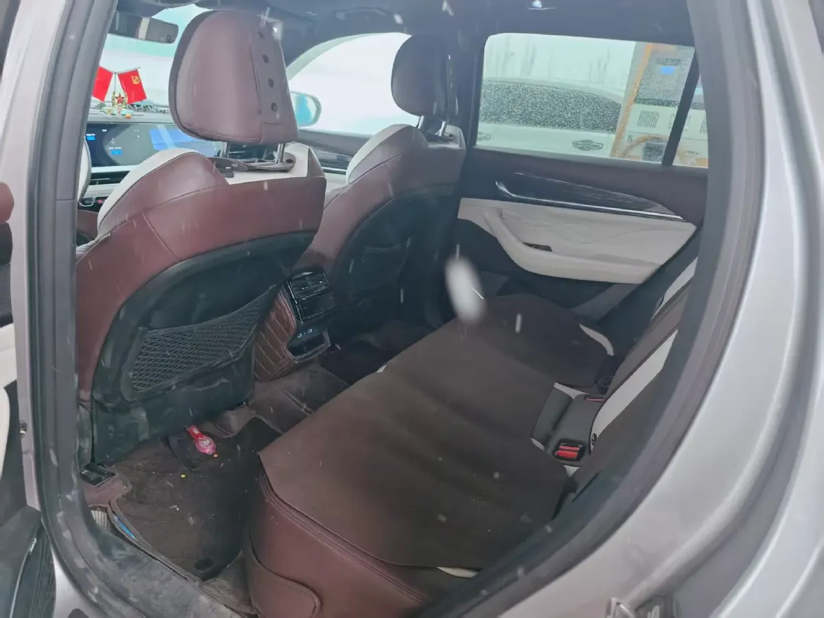 2021 Geely Monjaro 2.0T 238HP L4 8AT,autocango,china used car exporter,china ev exporter,chinese used car exporter,chinese used ev exporter