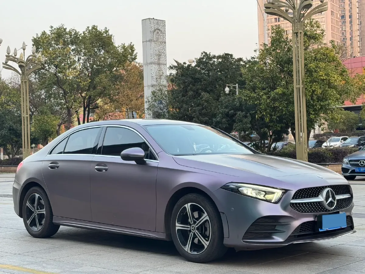 2022 Mercedes-Benz A Class 1.3T 163HP L4 7DCT,autocango,china used car exporter,china ev exporter,chinese used car exporter,chinese used ev exporter