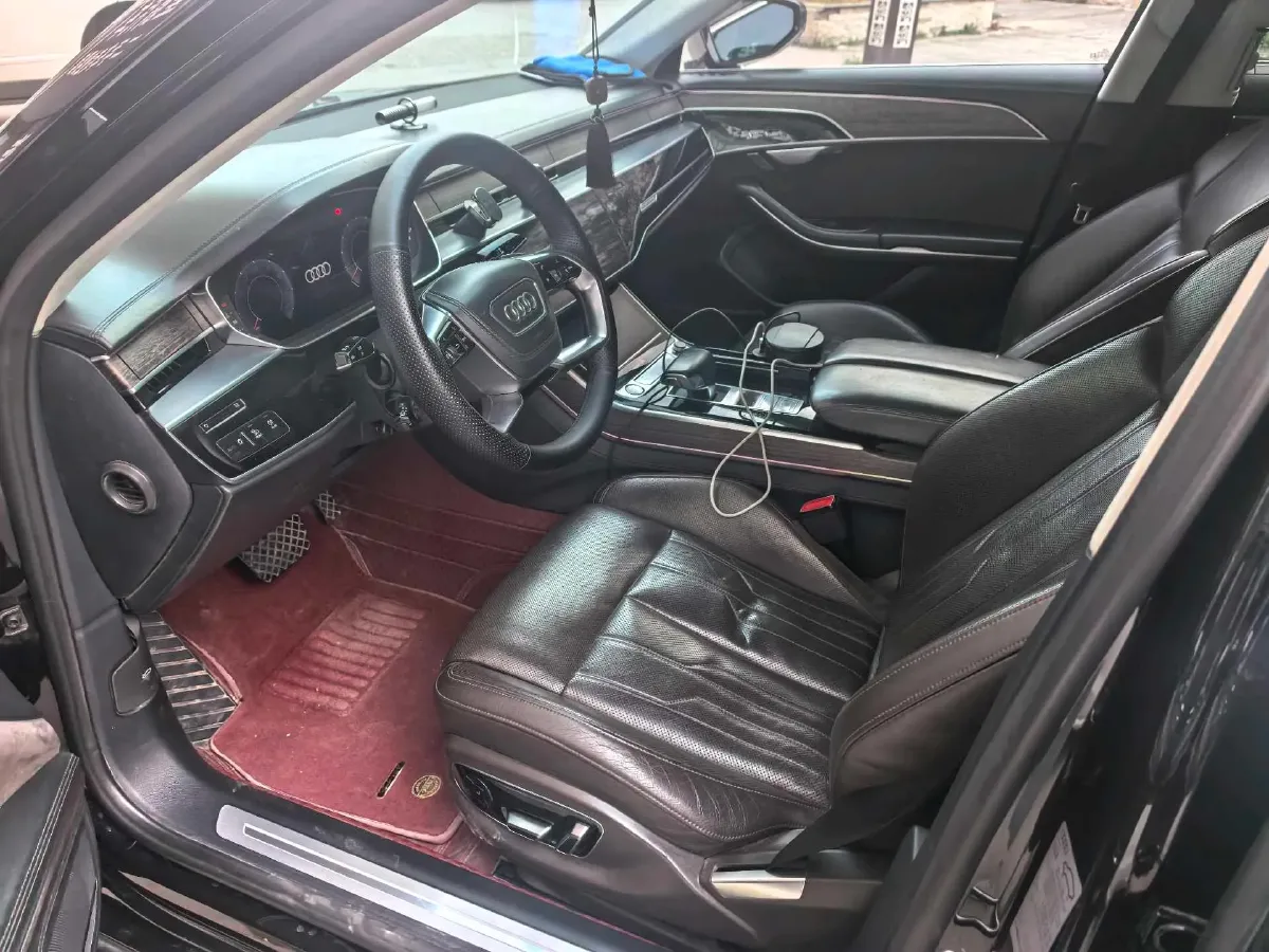 2019 Audi A8 3.0T 340HP V6 8AT,autocango,china used car exporter,china ev exporter,chinese used car exporter,chinese used ev exporter
