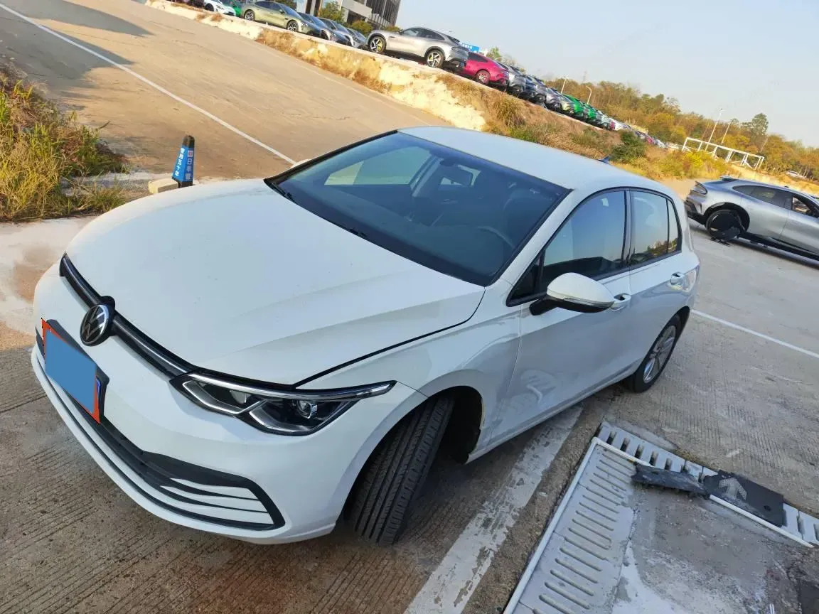 2021 Volkswagen Golf 1.2T 116HP L4 7DCT,autocango,china used car exporter,china ev exporter,chinese used car exporter,chinese used ev exporter