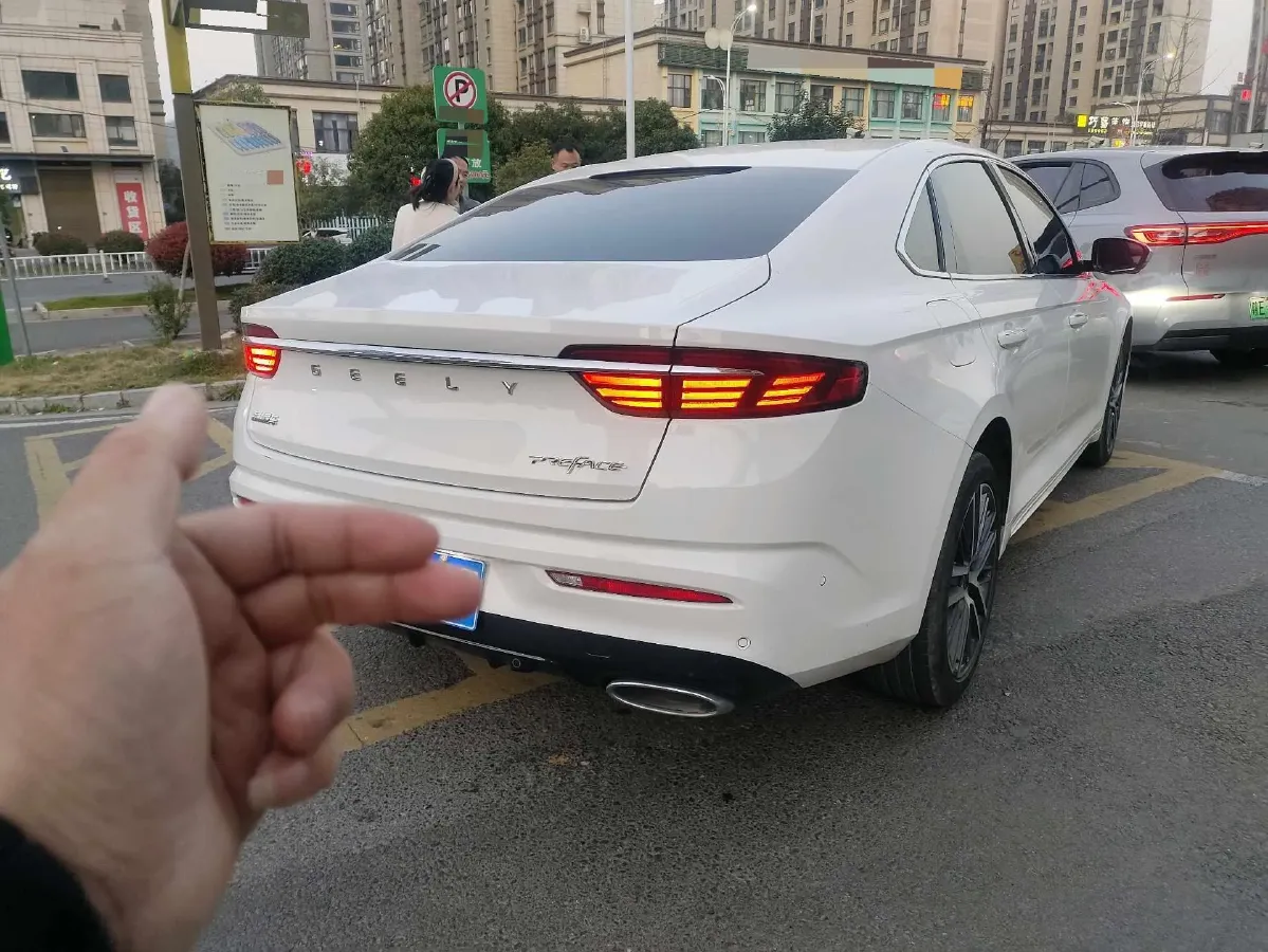 2021 Geely Preface 2.0T 190HP L4 7DCT,autocango,china used car exporter,china ev exporter,chinese used car exporter,chinese used ev exporter