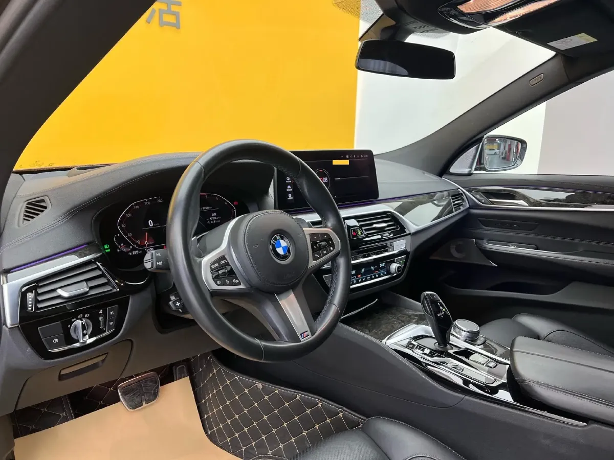 2021 BMW 6 Series GT 2.0T 258HP L4 8AT,autocango,china used car exporter,china ev exporter,chinese used car exporter,chinese used ev exporter