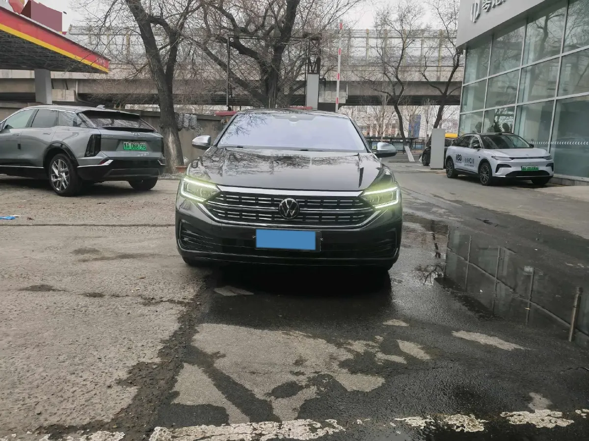 2023 Volkswagen Sagitar 1.5T 160HP L4 7DCT,autocango,china used car exporter,china ev exporter,chinese used car exporter,chinese used ev exporter