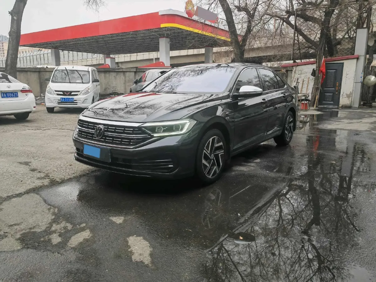 2023 Volkswagen Sagitar 1.5T 160HP L4 7DCT,autocango,china used car exporter,china ev exporter,chinese used car exporter,chinese used ev exporter