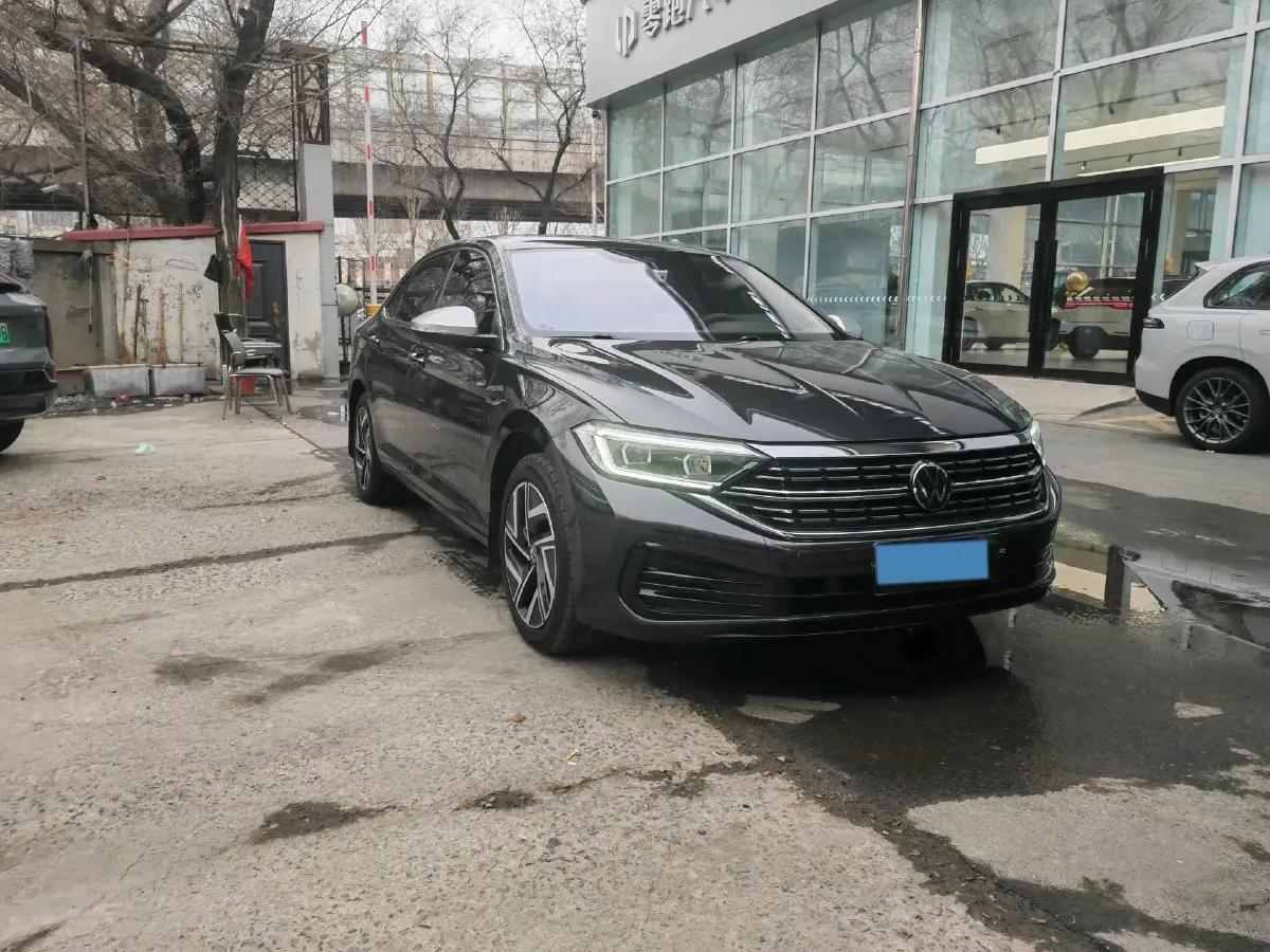 2023 Volkswagen Sagitar 1.5T 160HP L4 7DCT,autocango,china used car exporter,china ev exporter,chinese used car exporter,chinese used ev exporter