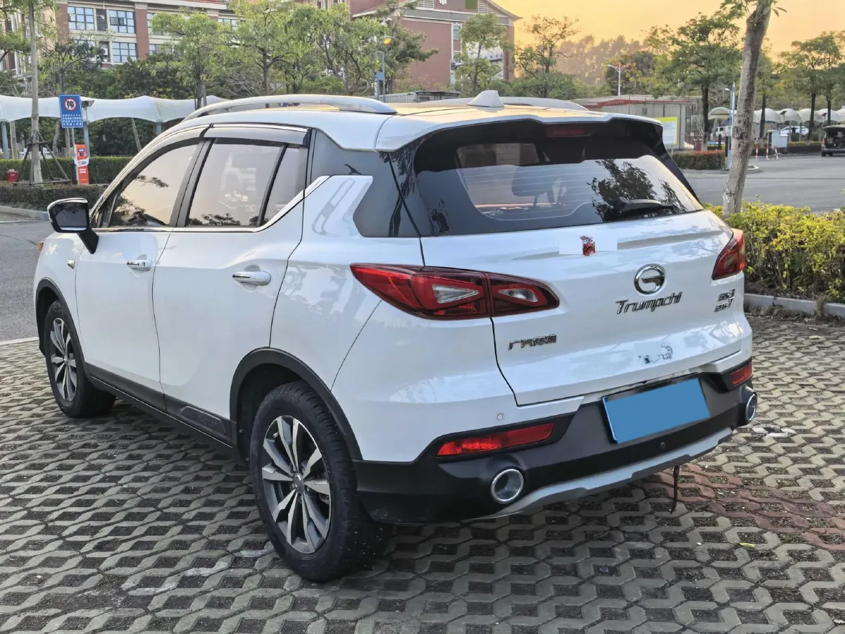 2020 GAC Trumpchi GS3 1.5T 163HP L3 7DCT,autocango,china used car exporter,china ev exporter,chinese used car exporter,chinese used ev exporter
