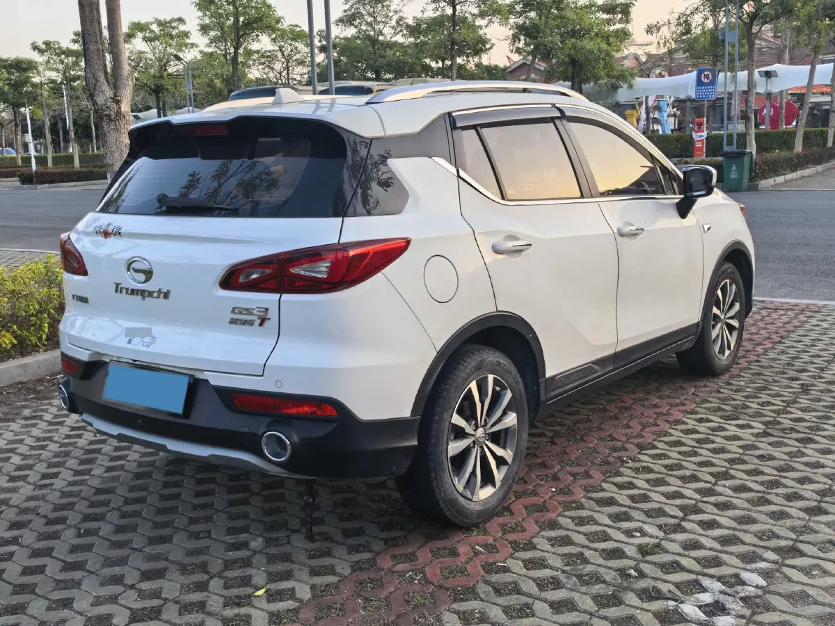 2020 GAC Trumpchi GS3 1.5T 163HP L3 7DCT,autocango,china used car exporter,china ev exporter,chinese used car exporter,chinese used ev exporter