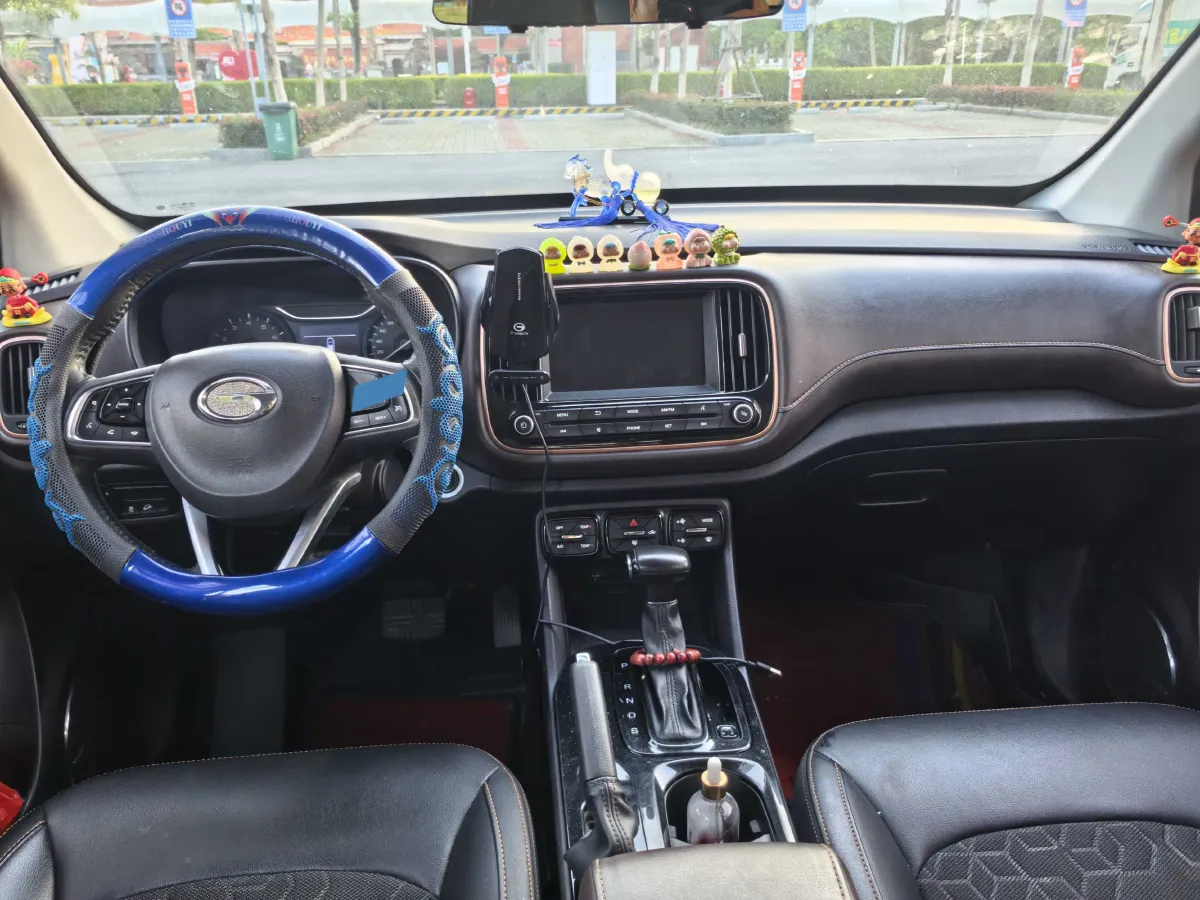 2020 GAC Trumpchi GS3 1.5T 163HP L3 7DCT,autocango,china used car exporter,china ev exporter,chinese used car exporter,chinese used ev exporter