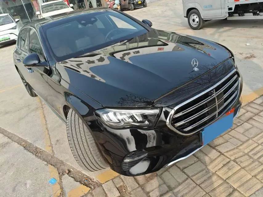 2025 Mercedes-Benz E Class 2.0T 258HP L4 9AT,autocango,china used car exporter,china ev exporter,chinese used car exporter,chinese used ev exporter