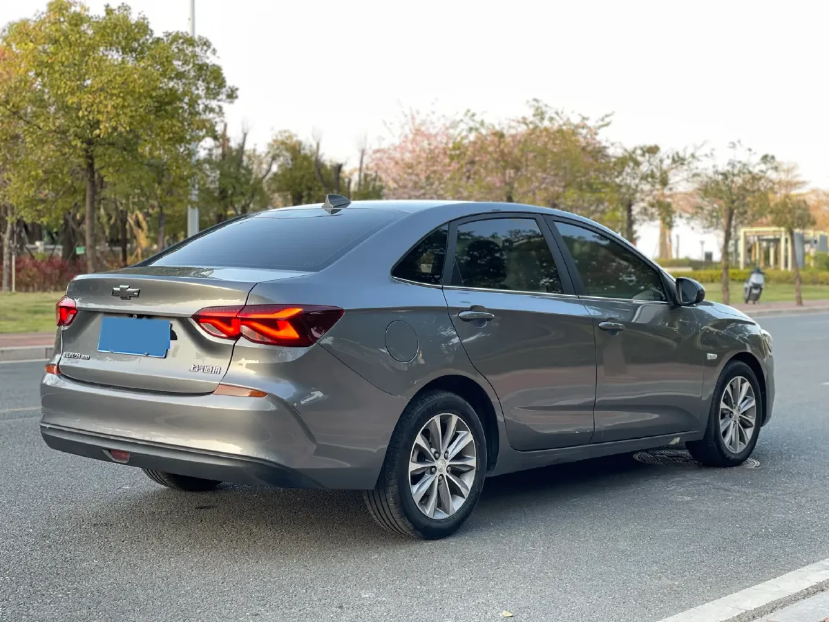 2020 Chevrolet Monza 1.5L 113HP L4 6AT,autocango,china used car exporter,china ev exporter,chinese used car exporter,chinese used ev exporter