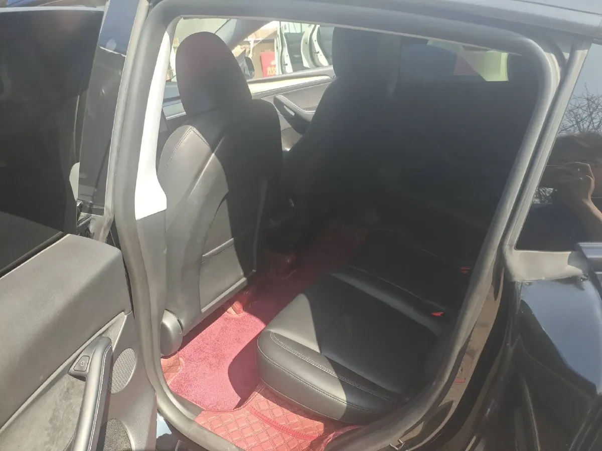 2022 Tesla Model Y BEV 60KWH,autocango,china used car exporter,china ev exporter,chinese used car exporter,chinese used ev exporter