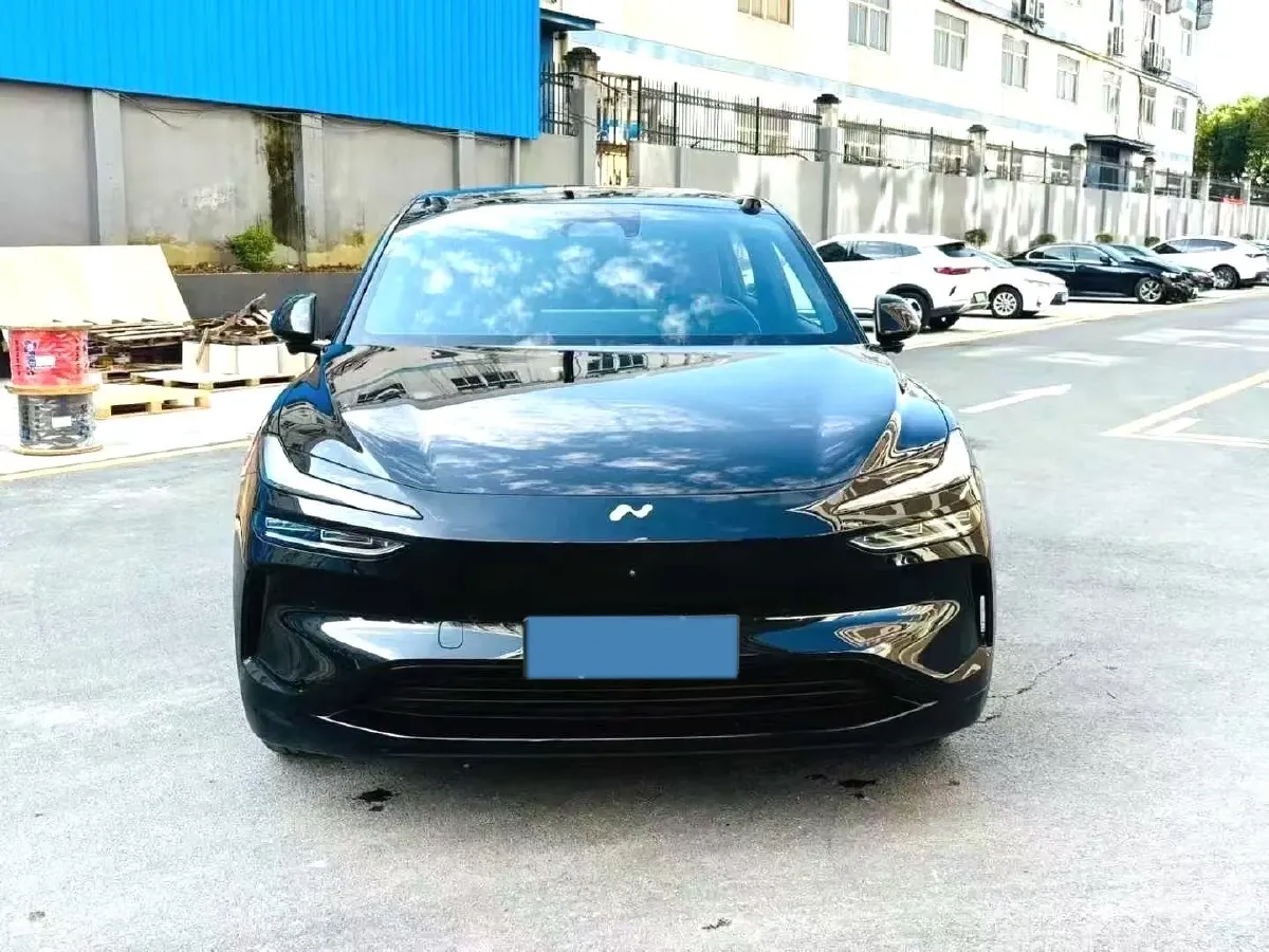 2024 IM L6 BEV 75KWH,autocango,china used car exporter,china ev exporter,chinese used car exporter,chinese used ev exporter