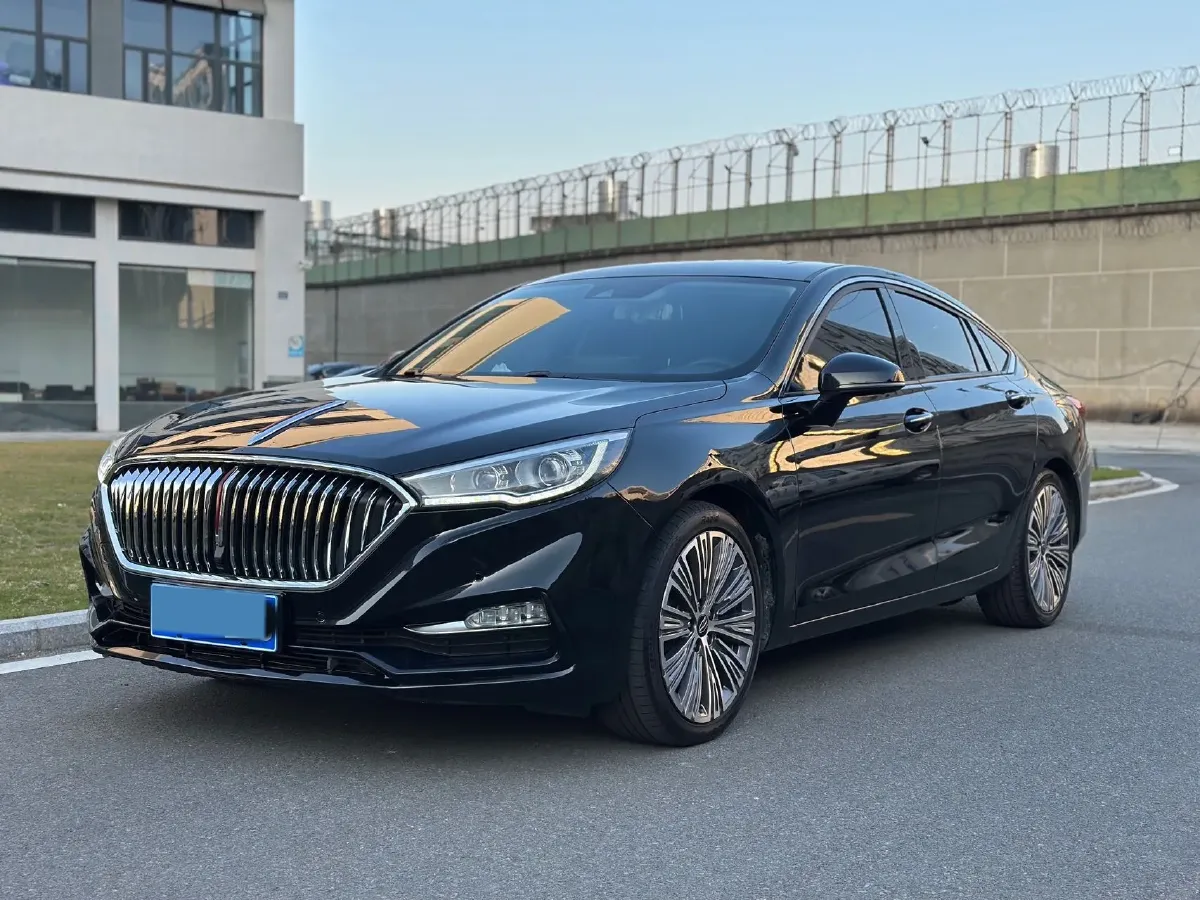 2020 HongQi H5 1.8T 197HP L4 6AT,autocango,china used car exporter,china ev exporter,chinese used car exporter,chinese used ev exporter