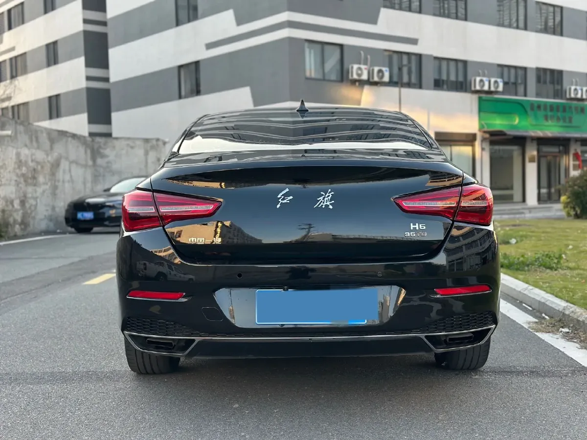 2020 HongQi H5 1.8T 197HP L4 6AT,autocango,china used car exporter,china ev exporter,chinese used car exporter,chinese used ev exporter