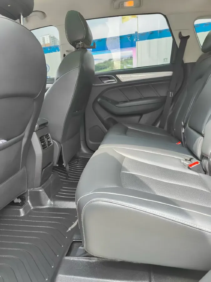 2018 Roewe RX5 1.5T 169HP L4 2AT PHEV 12KWH,autocango,china used car exporter,china ev exporter,chinese used car exporter,chinese used ev exporter