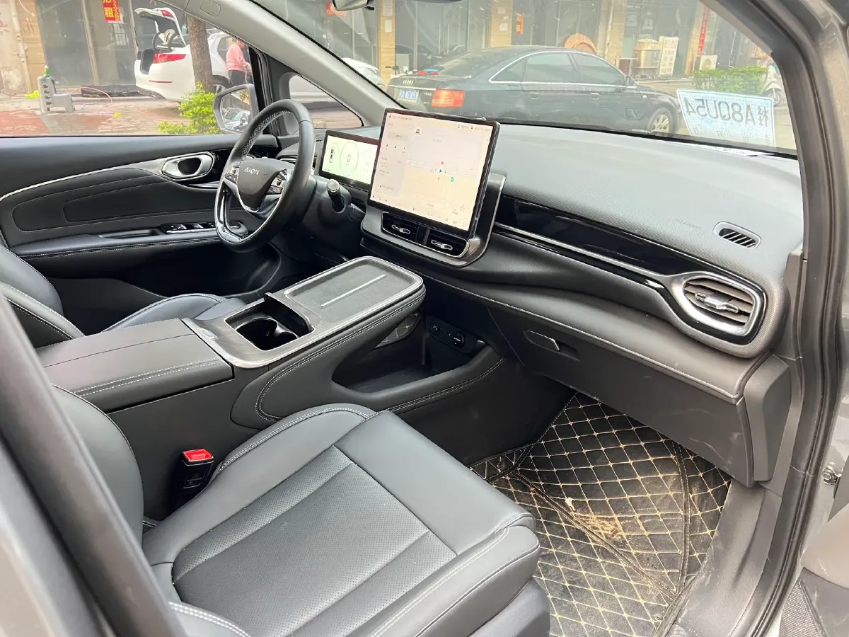 2024 Chevrolet EquinoxPlus 1.5T 180HP L4 2DHT PHEV 24.4KWH,autocango,china used car exporter,china ev exporter,chinese used car exporter,chinese used ev exporter