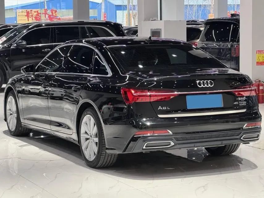 2020 Audi A6L 2.0T 224HP L4 7DCT,autocango,china used car exporter,china ev exporter,chinese used car exporter,chinese used ev exporter