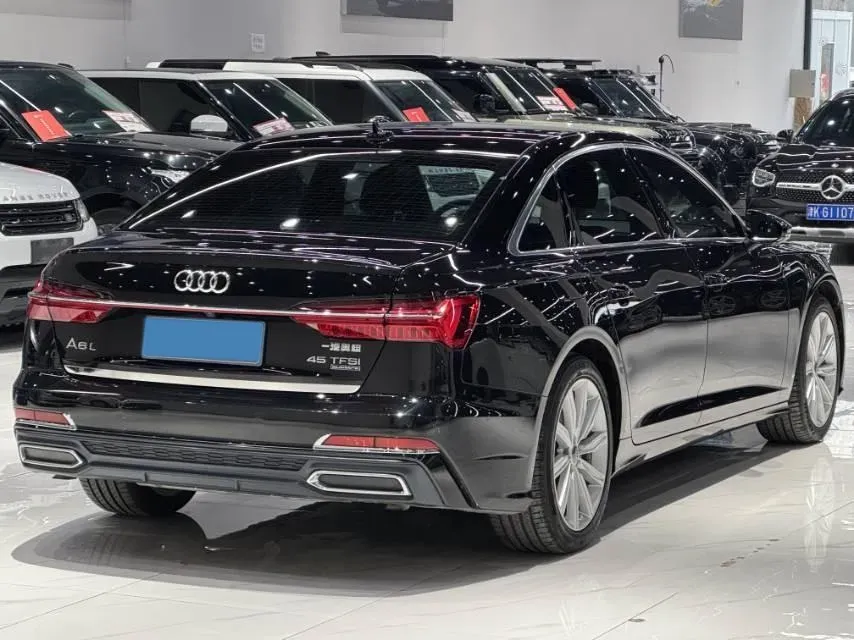 2020 Audi A6L 2.0T 224HP L4 7DCT,autocango,china used car exporter,china ev exporter,chinese used car exporter,chinese used ev exporter