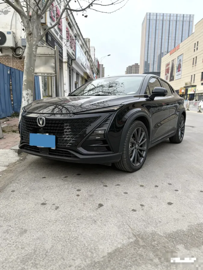 2020 ChangAn UNI-T 1.5T 180HP L4 7DCT,autocango,china used car exporter,china ev exporter,chinese used car exporter,chinese used ev exporter