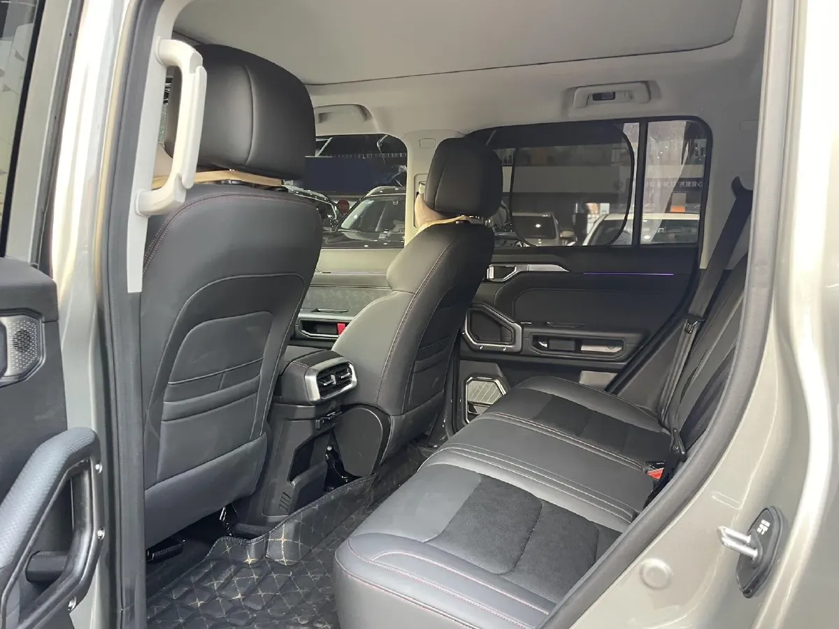 2026 Jetour ShanHai TravellerC-DM 1.5T 156HP L4 3DHT PHEV,autocango,china used car exporter,china ev exporter,chinese used car exporter,chinese used ev exporter